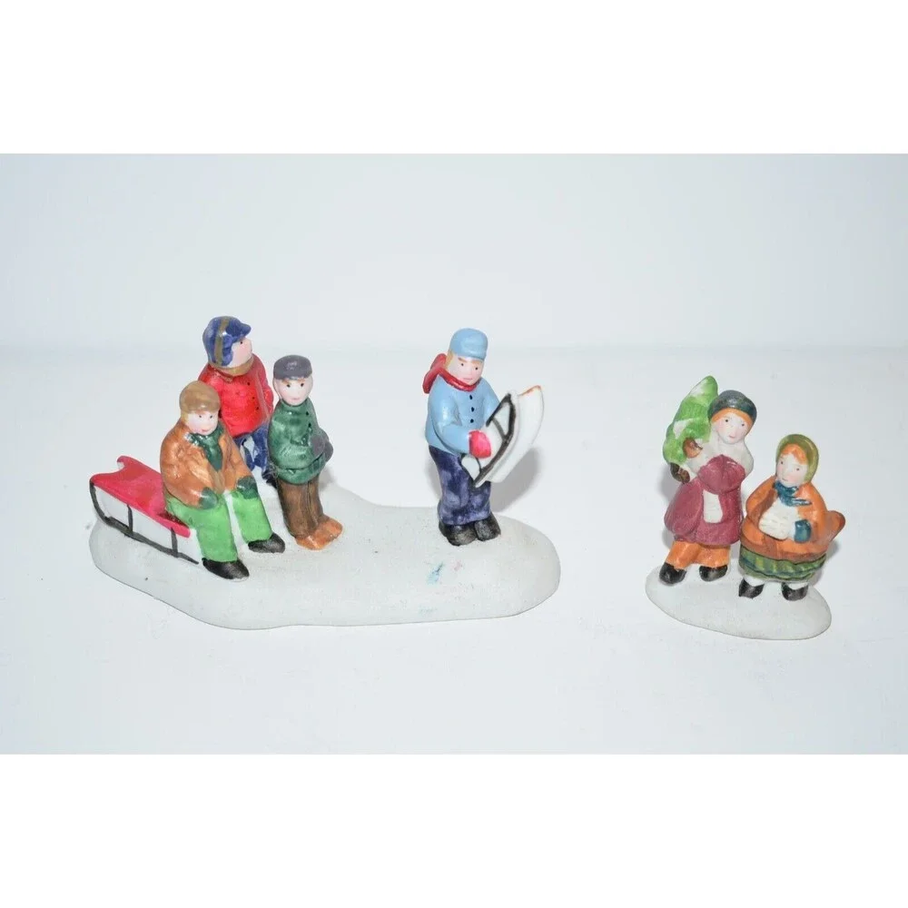 Lemax Dickensvale Porcelain Sledding Party‎ Christmas Village Figures Tree